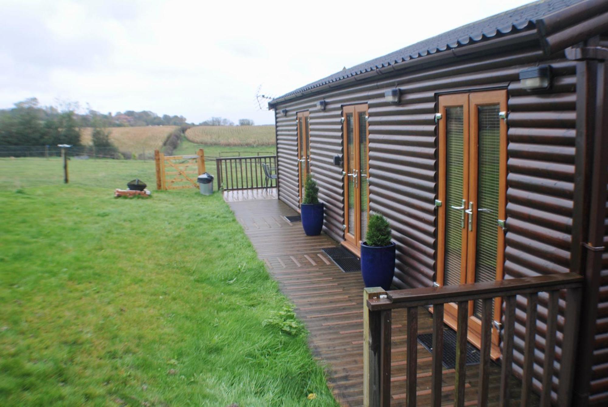 Fairview Farm Holiday Accommodation 14 Luxury Lodges, Cabins, Dog Friendly, Suitable For Couples, Families And Groups, Wedding Guests , Corporate Events, Sleeps 2-65 Guests In Ravenshead, Nottingham Near Sherwood Forest, Set In 88 Acres Chambre photo